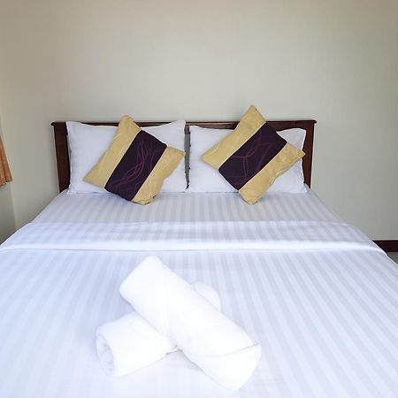Baan Taweesuk Guest House Huahin Kültér fotó