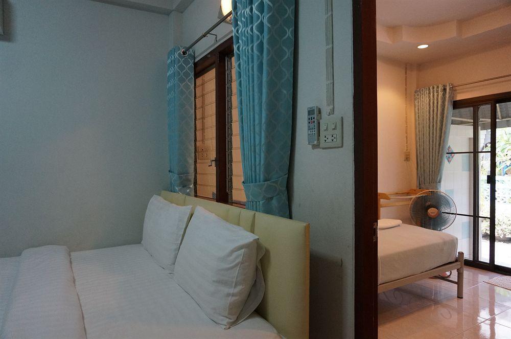 Baan Taweesuk Guest House Huahin Kültér fotó